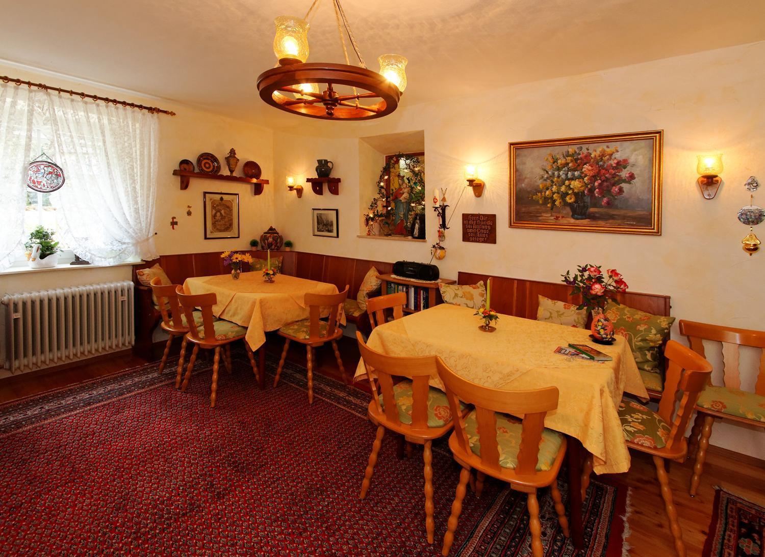 Hotel Garni Regina Гёсвайнштайн Экстерьер фото