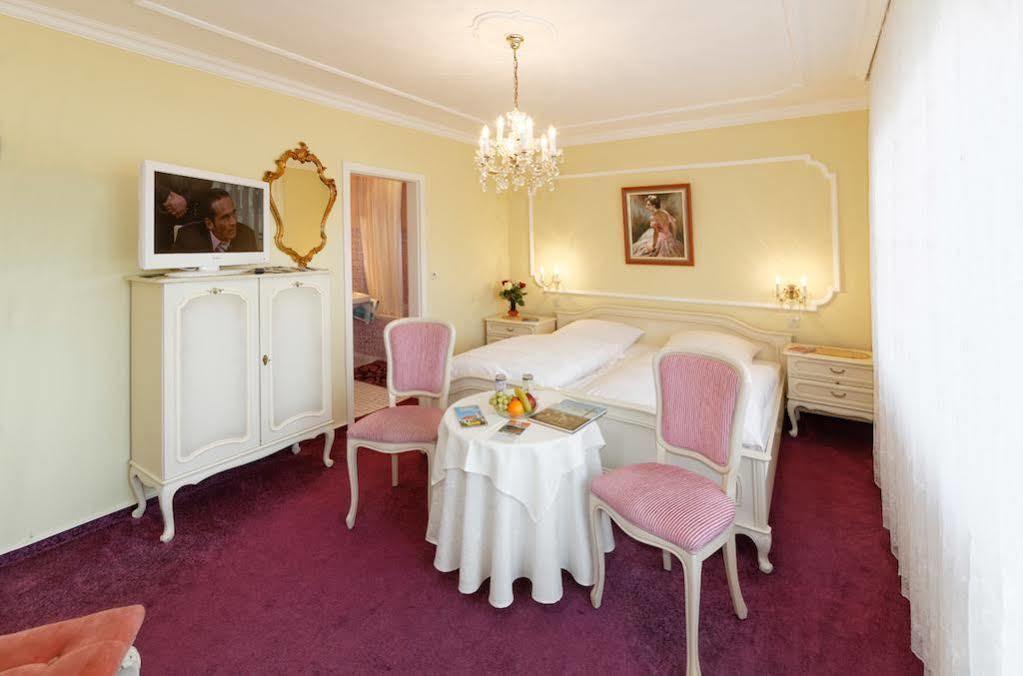 Hotel Garni Regina Гёсвайнштайн Экстерьер фото