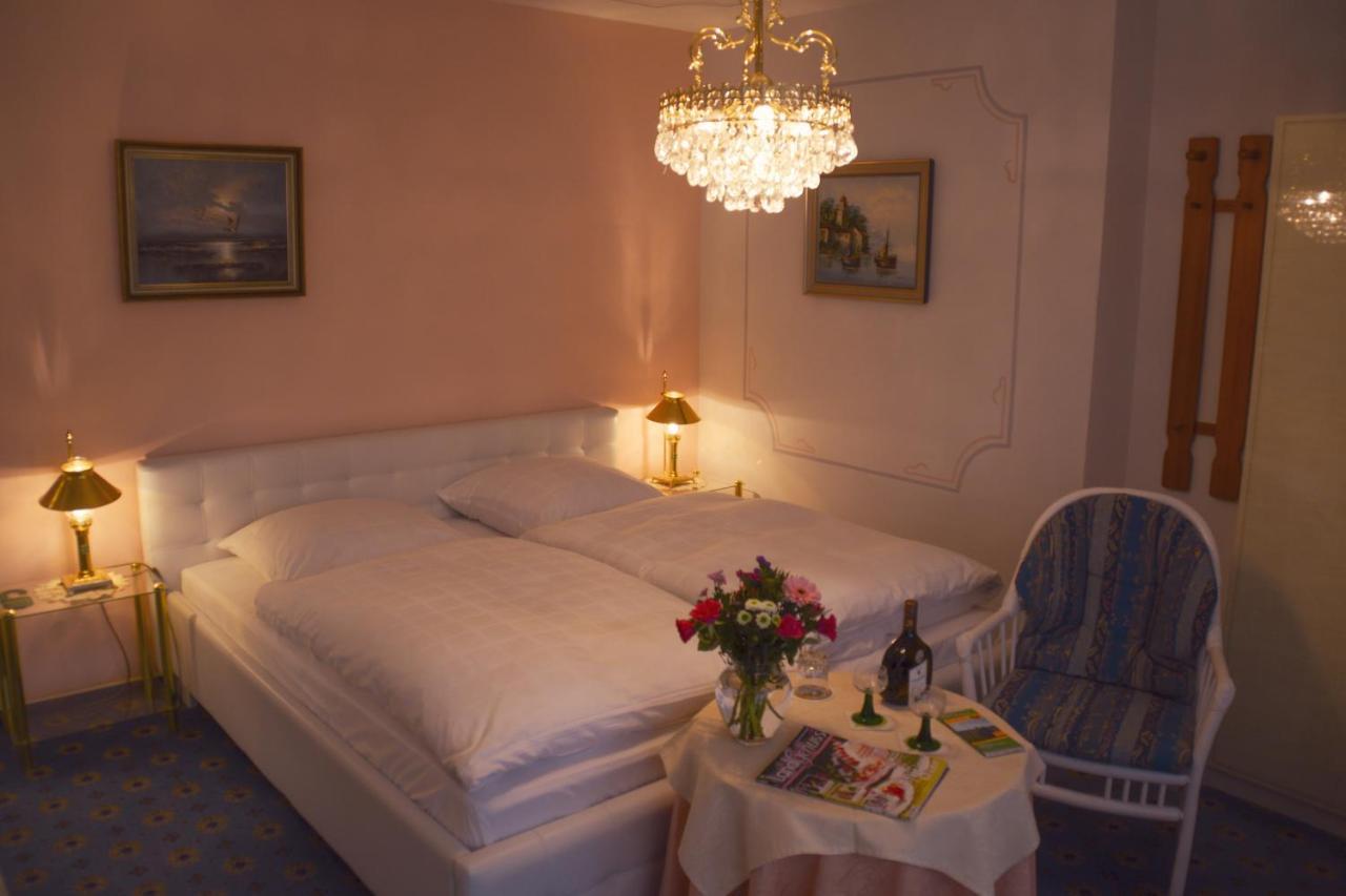 Hotel Garni Regina Гёсвайнштайн Экстерьер фото